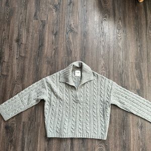 Abercrombie Sweater Cropped